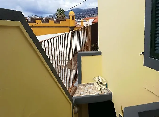 Appartement Cosy In Funchal, Sea And Mountain Views, 35 M² *