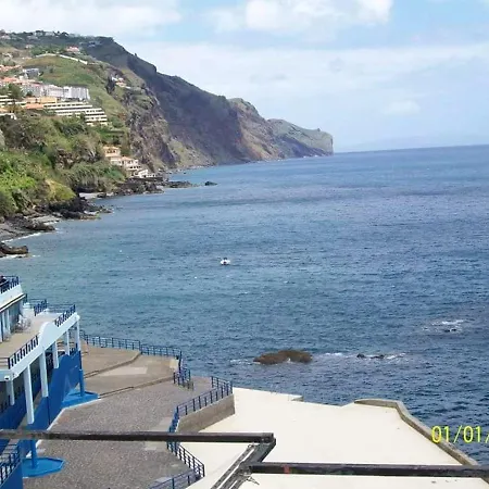 Cosy In Funchal, Sea And Mountain Views, 35 M² * Funchal (Madeira)