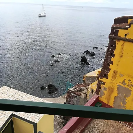 Cosy In Funchal, Sea And Mountain Views, 35 M² Apartament