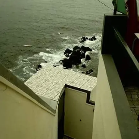 Cosy In Funchal, Sea And Mountain Views, 35 M²
