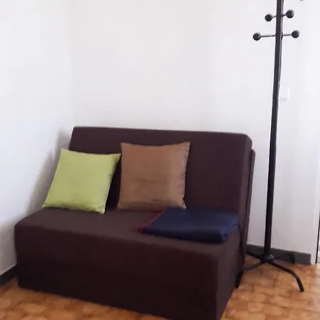 Cosy In Funchal, Sea And Mountain Views, 35 M² Apartment