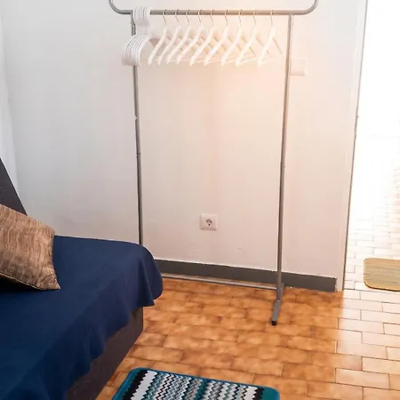 Cosy In Funchal, Sea And Mountain Views, 35 M² * Funchal (Madeira)
