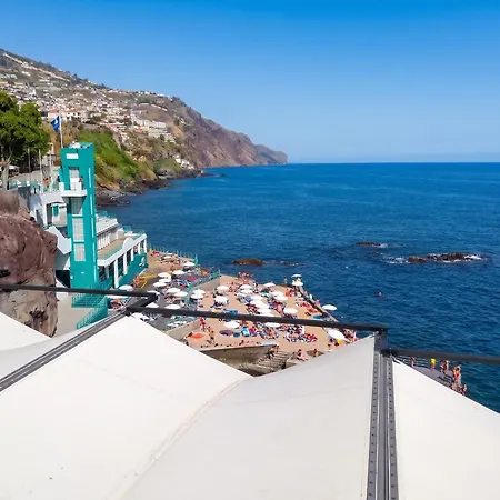 Apartment Cosy In Funchal, Sea And Mountain Views, 35 M²