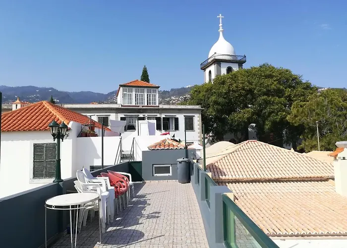 Cosy In Funchal, Sea And Mountain Views, 35 M²