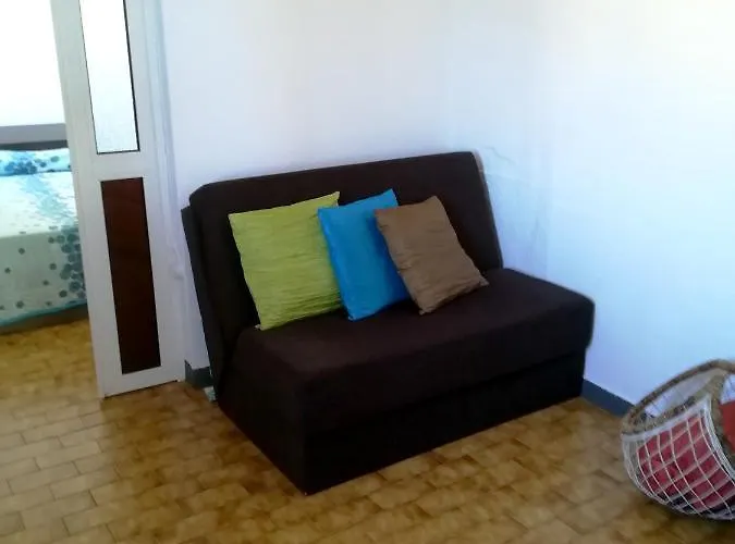 Cosy In Funchal, Sea And Mountain Views, 35 M² Apartamento