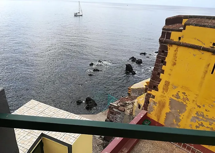 Cosy In Funchal, Sea And Mountain Views, 35 M² Apartamento