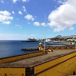 Cosy In Funchal, Sea And Mountain Views, 35 M² Апартаменты *