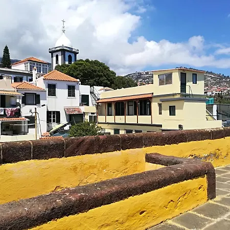 Cosy In Funchal, Sea And Mountain Views, 35 M² Фуншал